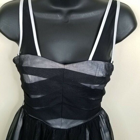 BCBGeneration Dress Womens 0 Black Silver Satin Black Mesh Draped Bubble Flirty - Picture 2 of 7